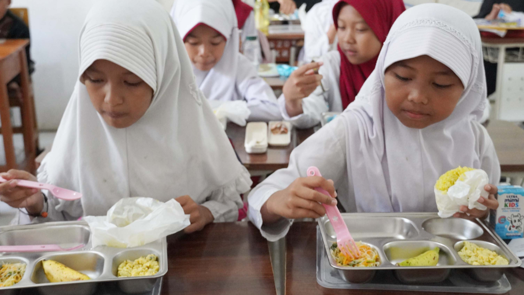 Klarifikasi BGN Sumatera Utara Terkait Viral Menu MBG Berupa Bahan Mentah di Tangerang Selatan